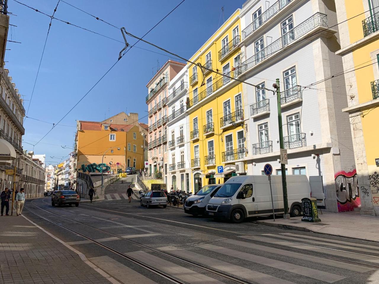 Lv Premier Bica Apartment Lisboa Екстериор снимка